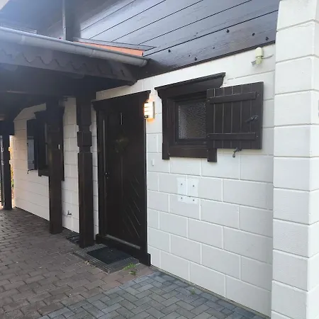 Monteurwohnung 4 Betten Prázdninový dům